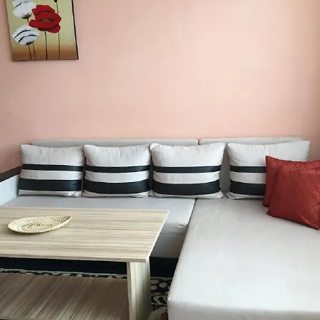 Prestige Sunny Apartment *
